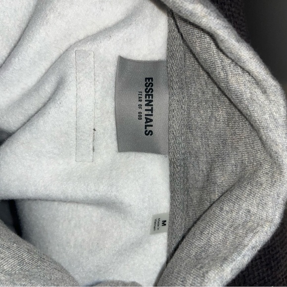 Essentials mock neck sweater - Picture 4 of 6